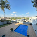 Casa à venda com 3 suítes no condomínio Terras de São Francisco, Vinhedo - SP