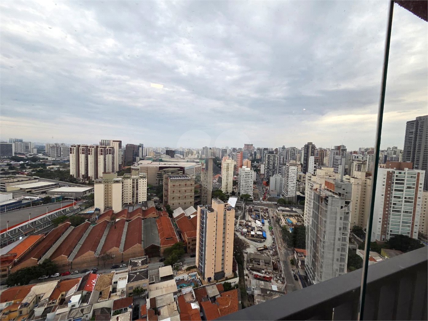 Apartamento à venda com 1 suíte em Vila Pompéia, São Paulo, SP