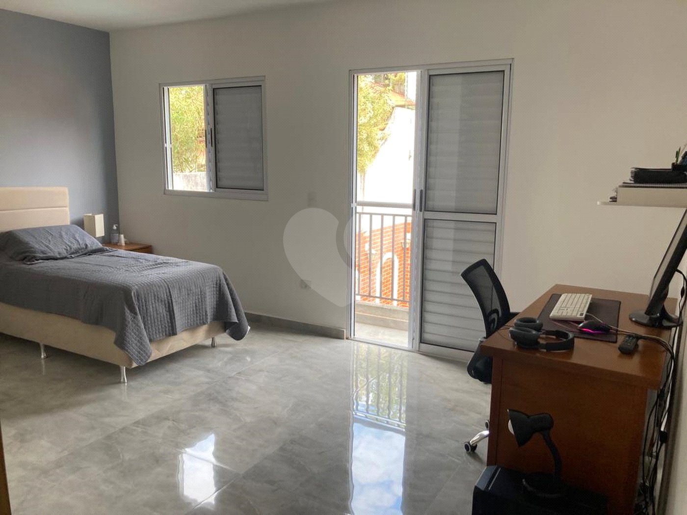 Sobrado à venda com 5 quartos, sendo 4 suítes, em Planalto Paulista, São Paulo, SP
