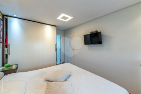 Apartamento à venda com 3 quartos, sendo 2 suítes, em Jardim Marajoara, São Paulo, SP