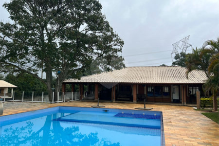 Chácara à venda com 10 quartos, sendo 16 suítes, em Chácaras do Pinhal (pinhal), Cabreúva, SP