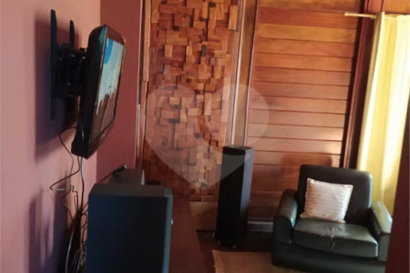 Casa à venda com 7 quartos, sendo 3 suítes, em Fazenda Marajoara, Campo Limpo Paulista, SP