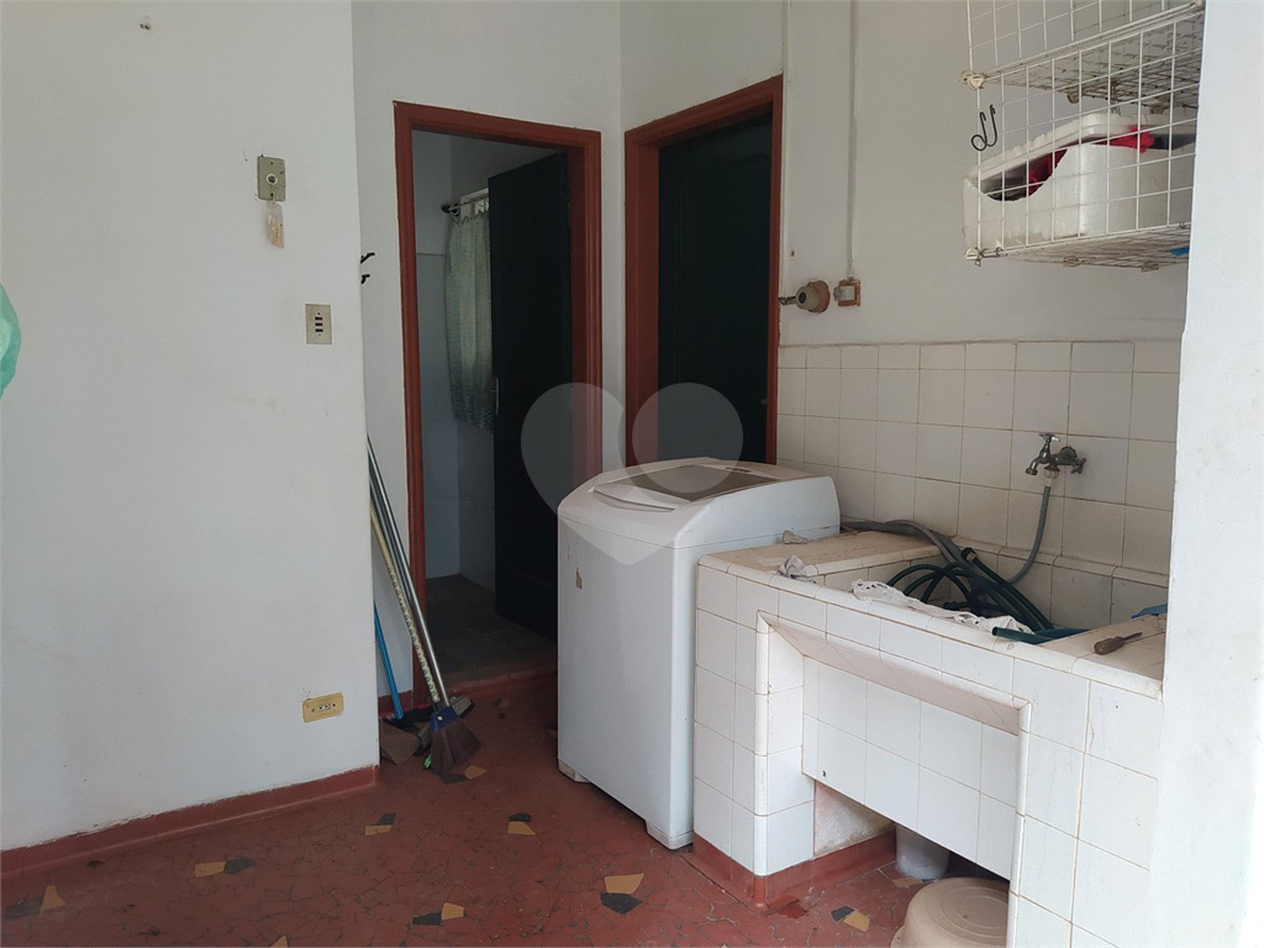 Chácara à venda com 5 quartos, sendo 1 suíte, no Centro (mailasqui), São Roque, SP