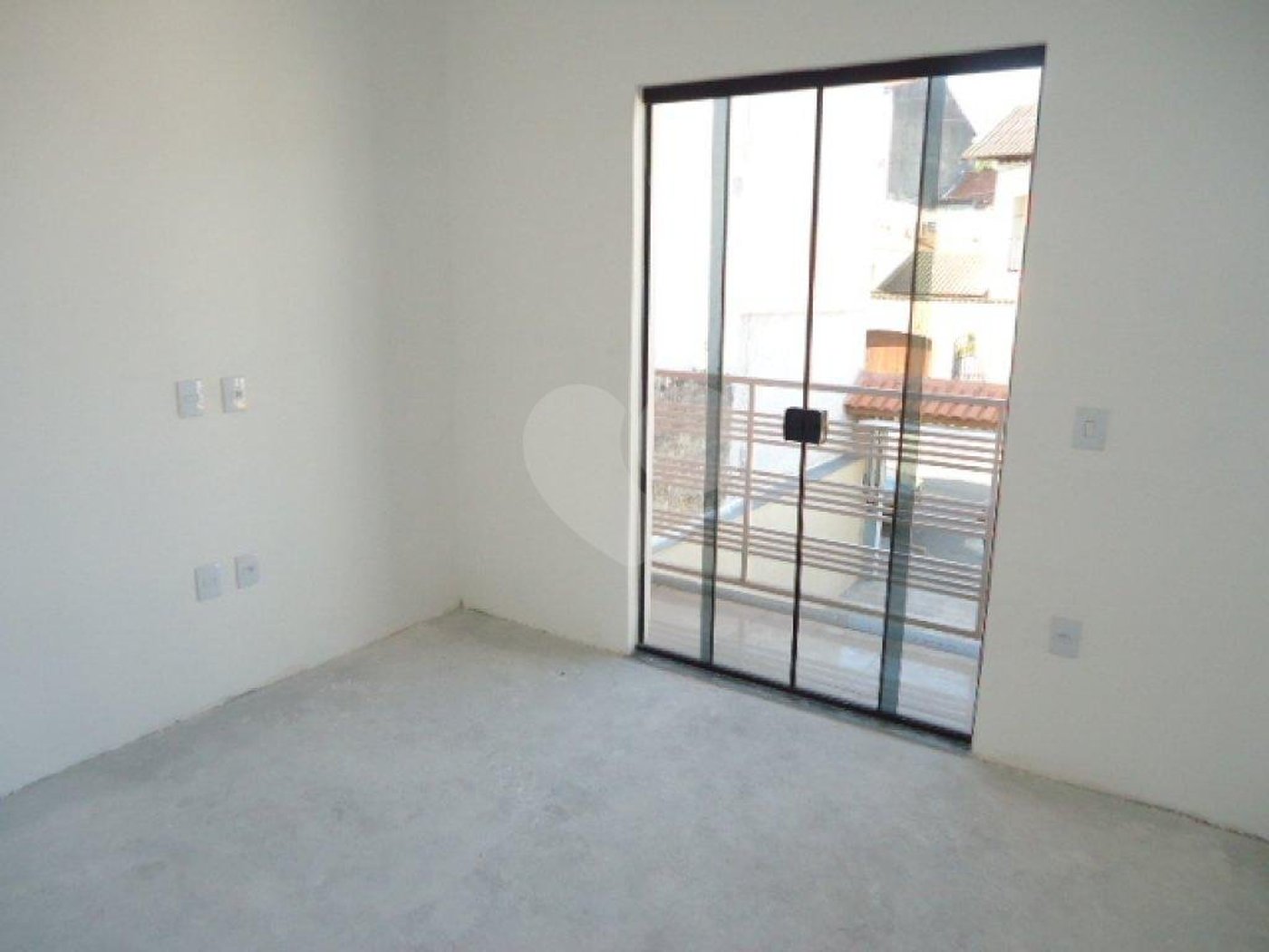 Sobrado à venda com 4 quartos, sendo 2 suítes, em Vila Rosália, Guarulhos, SP