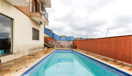 Sobrado à venda com 5 quartos, sendo 4 suítes,  em Tremembé, São Paulo, SP