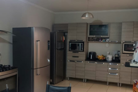 Casa à venda com 3 quartos, sendo 1 suíte, em Jardim Orlando Mastrocola, Votuporanga, SP