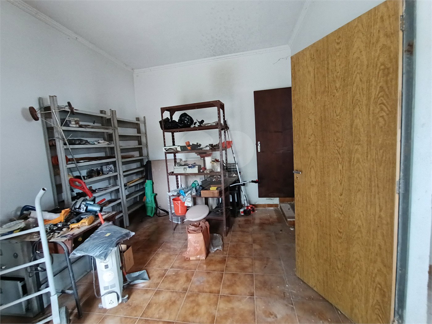 Casa à venda com 4 quartos, sendo 3 suítes, no condomínio Rancho Dirce, Sorocaba - SP