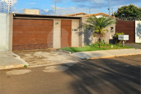 Casa à venda com 1 quarto em Bosque Carandá I, Ponta Porã, MS