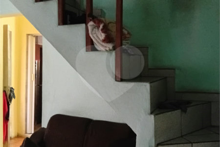 Casa à venda com 3 quartos em Vila Constança, São Paulo, SP