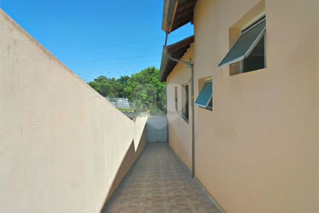 Casa à venda com 3 suítes no condomínio Terras de São Francisco, Vinhedo - SP