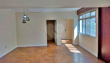 Apartamento à venda com 3 quartos, sendo 1 suíte,  em Pinheiros, São Paulo, SP