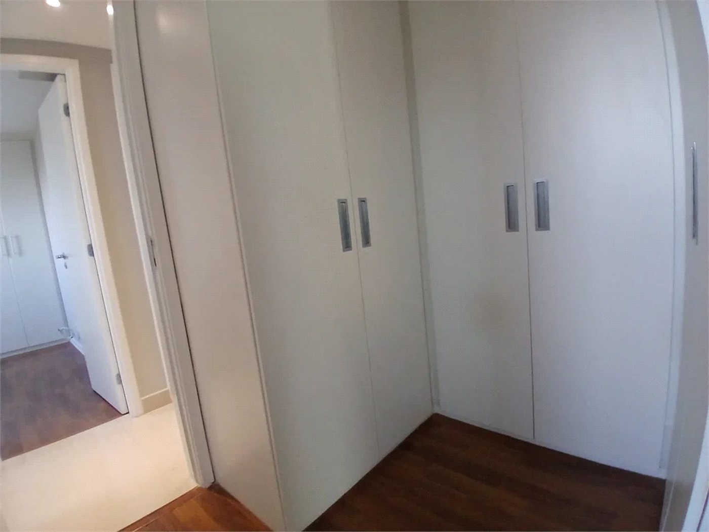 Cobertura à venda com 4 quartos, sendo 3 suítes,  em Cidade São Francisco, São Paulo, SP