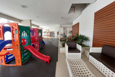 Cobertura à venda com 4 quartos, sendo 1 suíte,  em Tijuca, Rio de Janeiro, RJ
