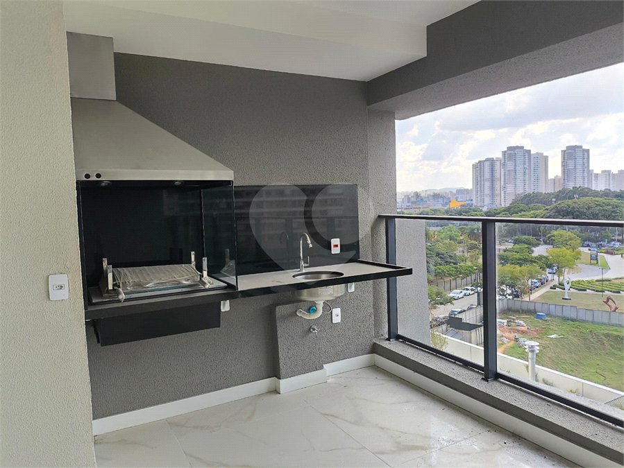 Apartamento à venda ou para alugar com 3 suítes em Água Branca, São Paulo, SP