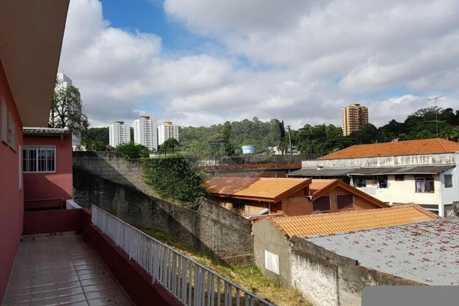 Sobrado à venda no bairro Jardim Leonor de Barros – Zona Norte