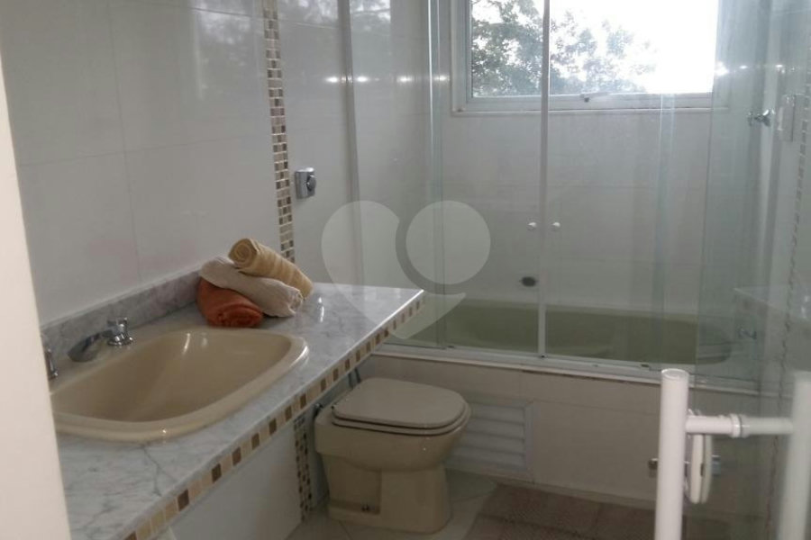 Casa à venda com 5 suítes no condomínio Parque Imperial da Cantareira, Mairiporã - SP