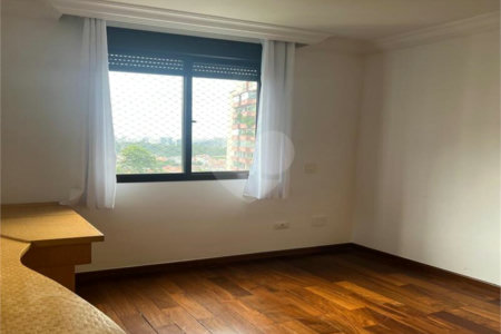 Apartamento à venda com 4 quartos, sendo 2 suítes, em Paraisópolis, São Paulo, SP