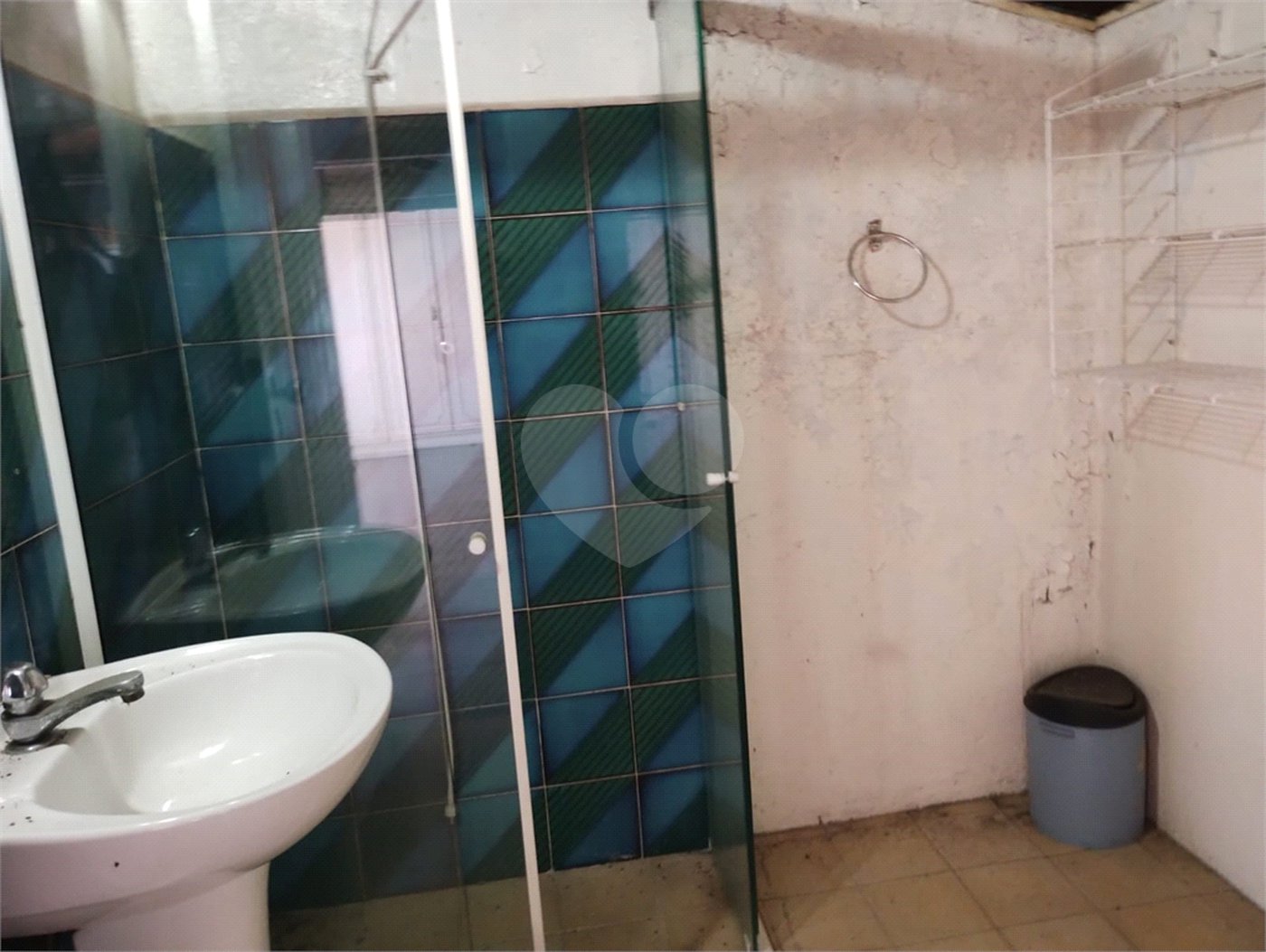 Casa de Vila à venda com 4 suítes em Jardim Londrina, São Paulo, SP