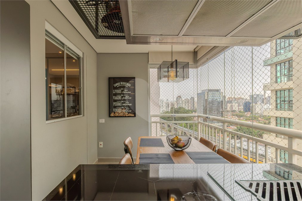 Apartamento à venda com 2 quartos, sendo 1 suíte, em Cidade Monções, São Paulo, SP