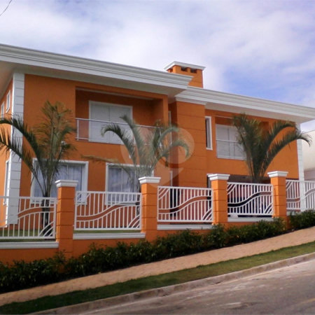 Casa à venda com 5 quartos, sendo 4 suítes,  no condomínio Parque Shambala, Atibaia - SP