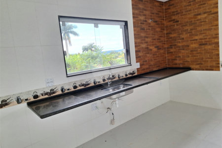 Casa em condomínio à venda com 3 suítes no Centro, Bom Jesus dos Perdões, SP