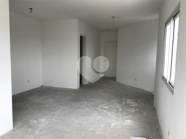 Apartamento à venda com 3 quartos, sendo 1 suíte,  em Tucuruvi, São Paulo, SP
