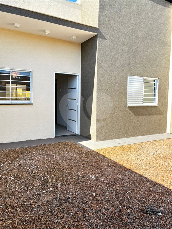 Casa à venda com 2 quartos em Ipê, Três Lagoas, MS