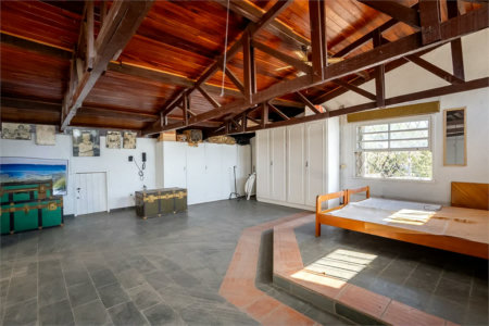 Casa à venda com 4 suítes em Jardim Londrina, São Paulo, SP