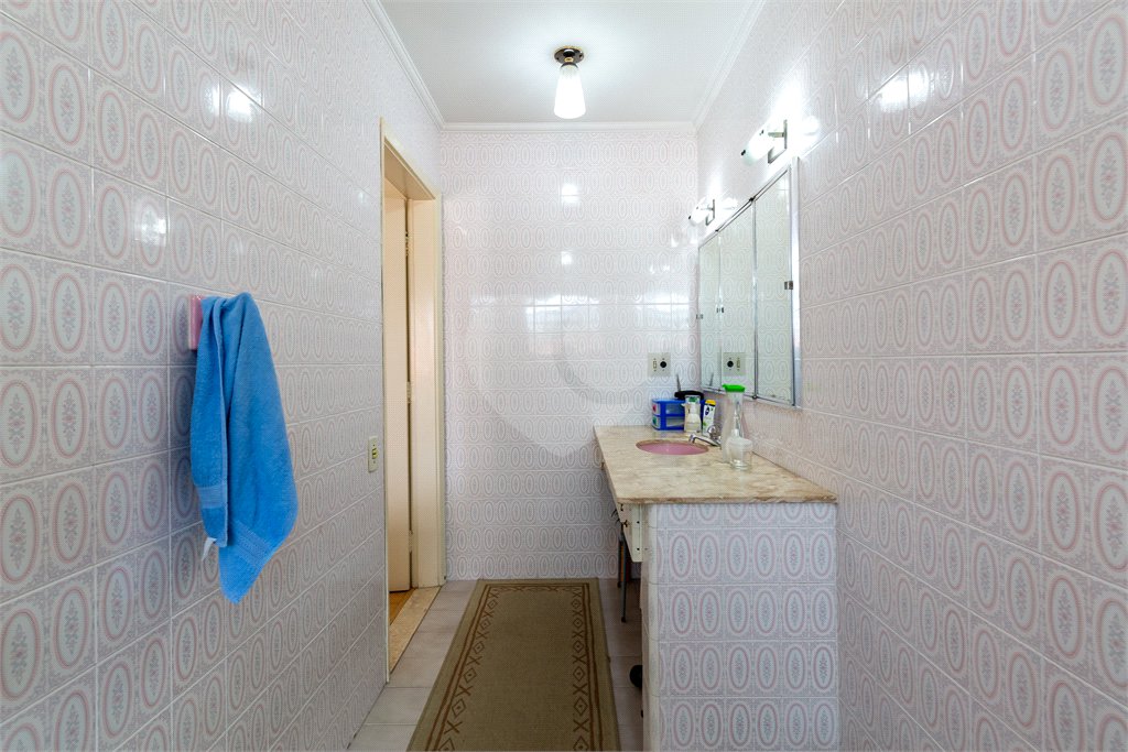 Sobrado à venda com 4 quartos, sendo 2 suítes, em Brooklin Velho, São Paulo, SP