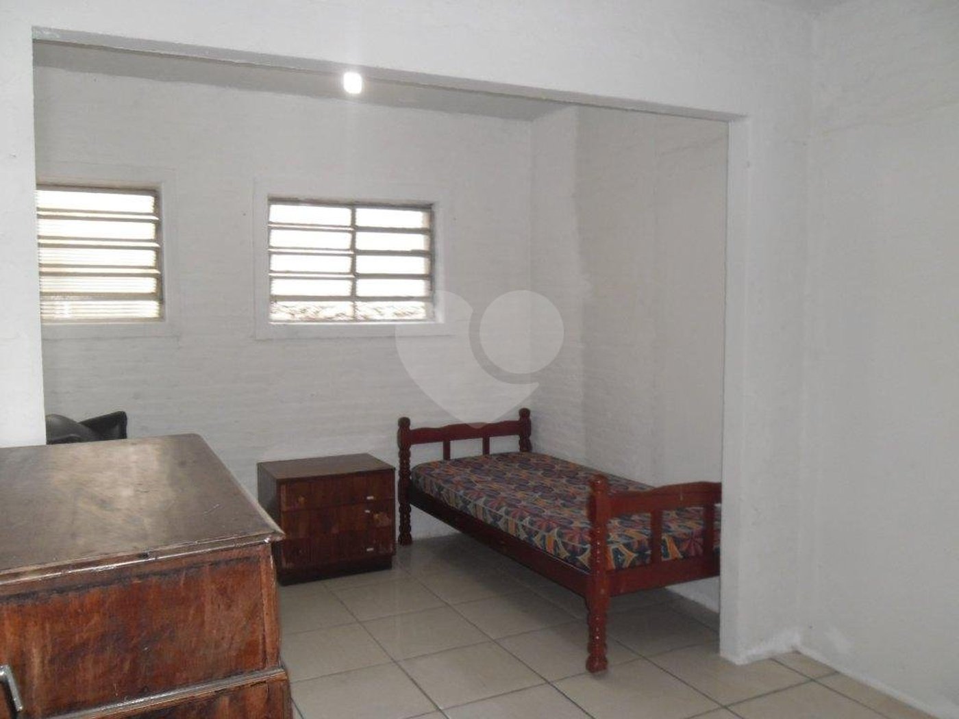 Sobrado à venda com 8 quartos, sendo 2 suítes, em Campo Belo, São Paulo, SP