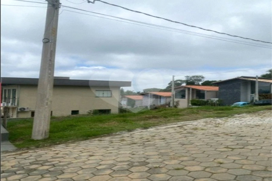 Terreno à venda no condomínio Águas de São Pedro, Mairiporã - SP