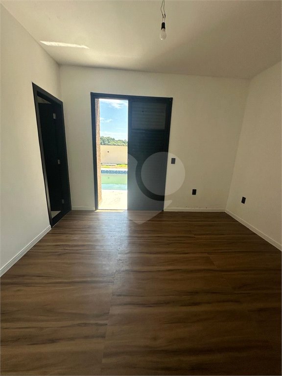Casa à venda com 3 quartos, sendo 1 suíte, em Jardim Paraíso da Usina, Atibaia, SP