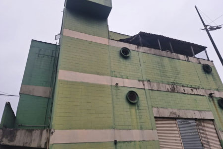 Galpão à venda, 3285 m² por R$ 5.500.000,00 - Valongo - Santos/SP