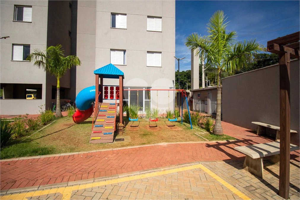 Apartamento à venda com 2 quartos, sendo 1 suíte, em Chácaras Manão, Mairinque, SP