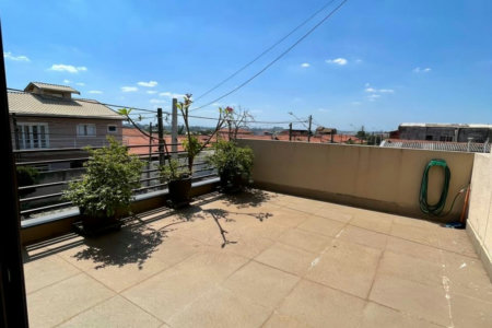 Casa à venda com 3 quartos, sendo 1 suíte, em Jardim Adelaide, Hortolândia, SP