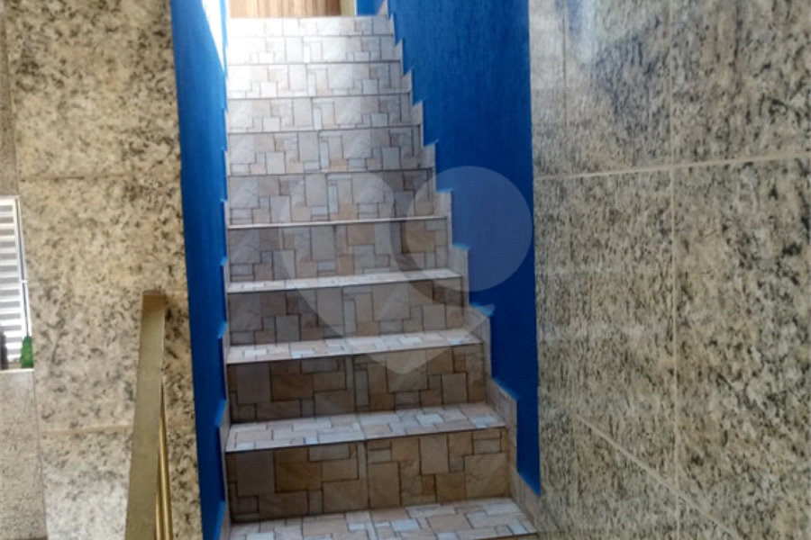 Sobrado à venda com 4 quartos, sendo 2 suítes, em Parque Edu Chaves, São Paulo, SP