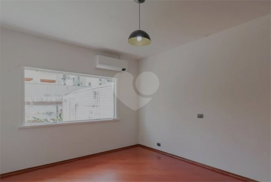 Sobrado à venda com 4 suítes em Vila Santa Catarina, São Paulo, SP