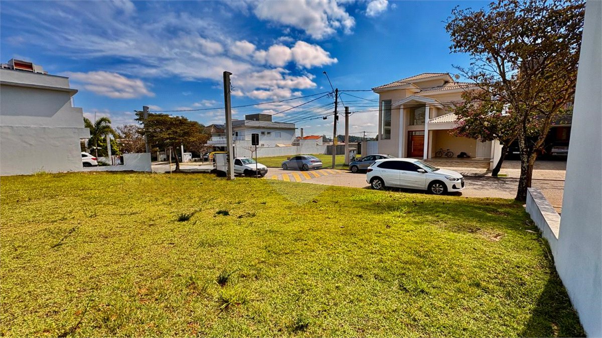 Terreno à venda no condomínio Colinas do Sol, Sorocaba - SP