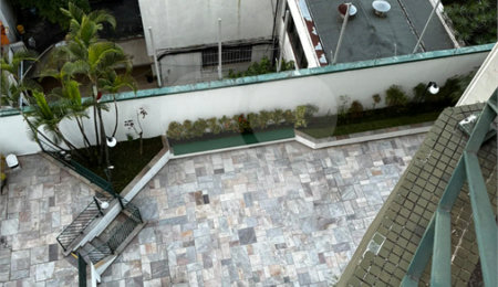 Apartamento à venda com 4 quartos, sendo 2 suítes,  em Aclimação, São Paulo, SP
