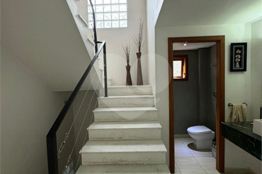 Casa à venda com 3 suítes em Saúde, São Paulo, SP
