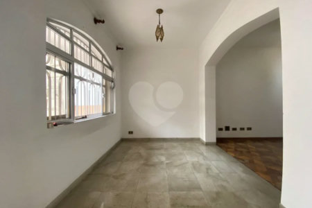 Sobrado à venda com 4 quartos, sendo 1 suíte, em Santana, São Paulo, SP