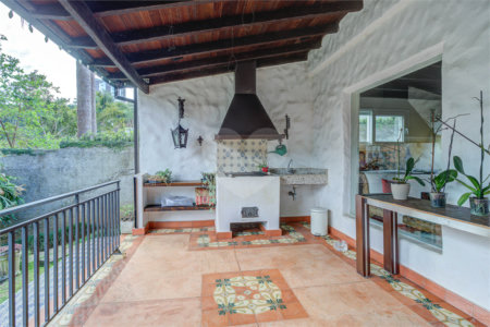 Casa de Vila à venda com 3 quartos, sendo 2 suítes, em Alto da Boa Vista, São Paulo, SP