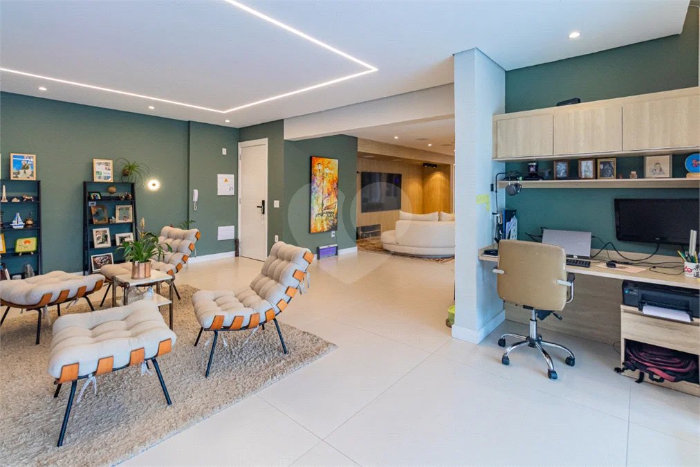 Apartamento 3 suítes 4 vagas 318m² a venda na Vila Sofia - São Paulo