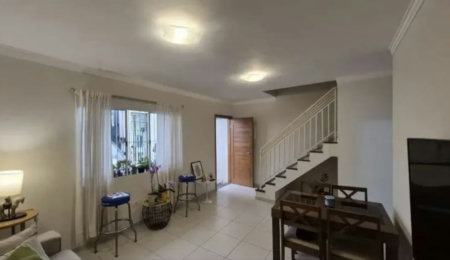 Casa à venda com 2 suítes em Jardim Monte Alegre, São Paulo, SP