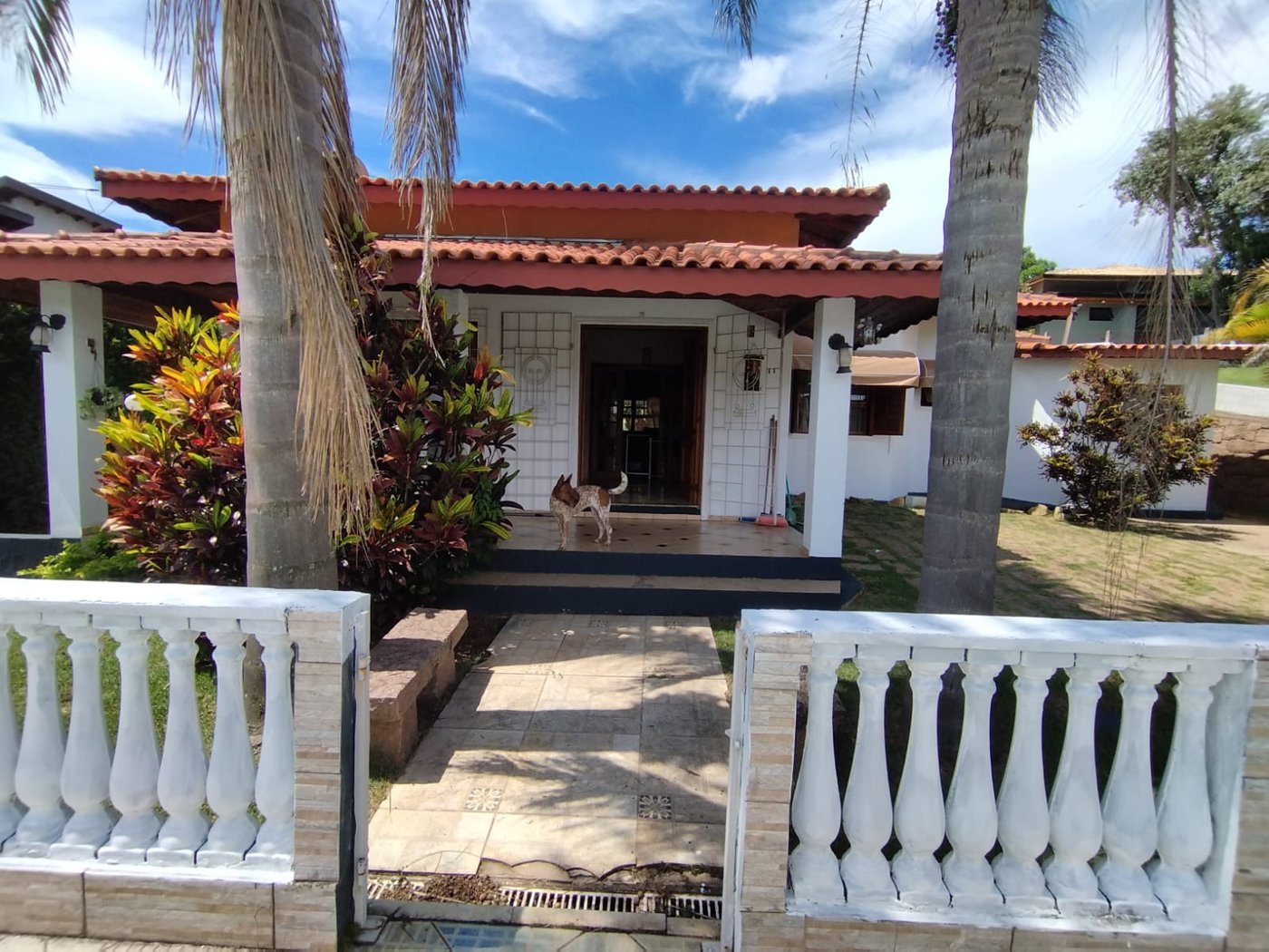 Casa à venda com 3 quartos, sendo 1 suíte, no condomínio Outeiro Das Flores, Itupeva - SP
