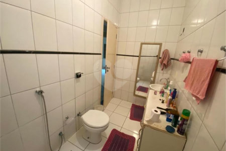 Casa à venda com 3 quartos, sendo 2 suítes,  em Jardim Regina, Indaiatuba, SP