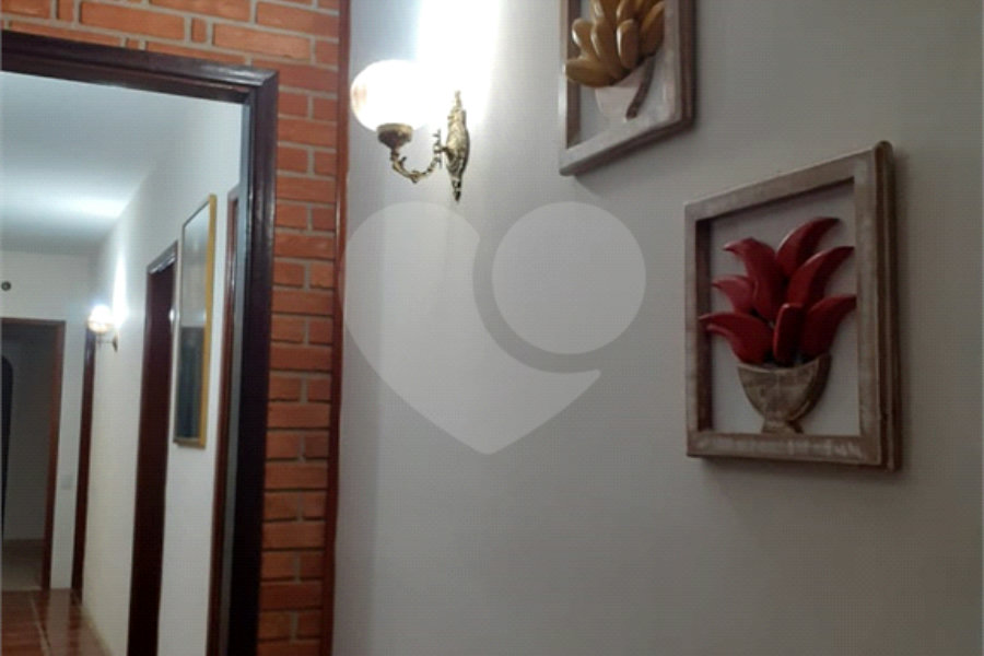Casa à venda com 8 quartos, sendo 2 suítes, em Serra da Cantareira, Mairiporã, SP
