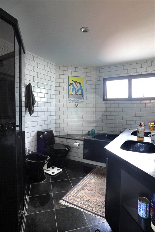Apartamento à venda com 3 quartos, sendo 1 suíte,  em Brooklin Paulista, São Paulo, SP