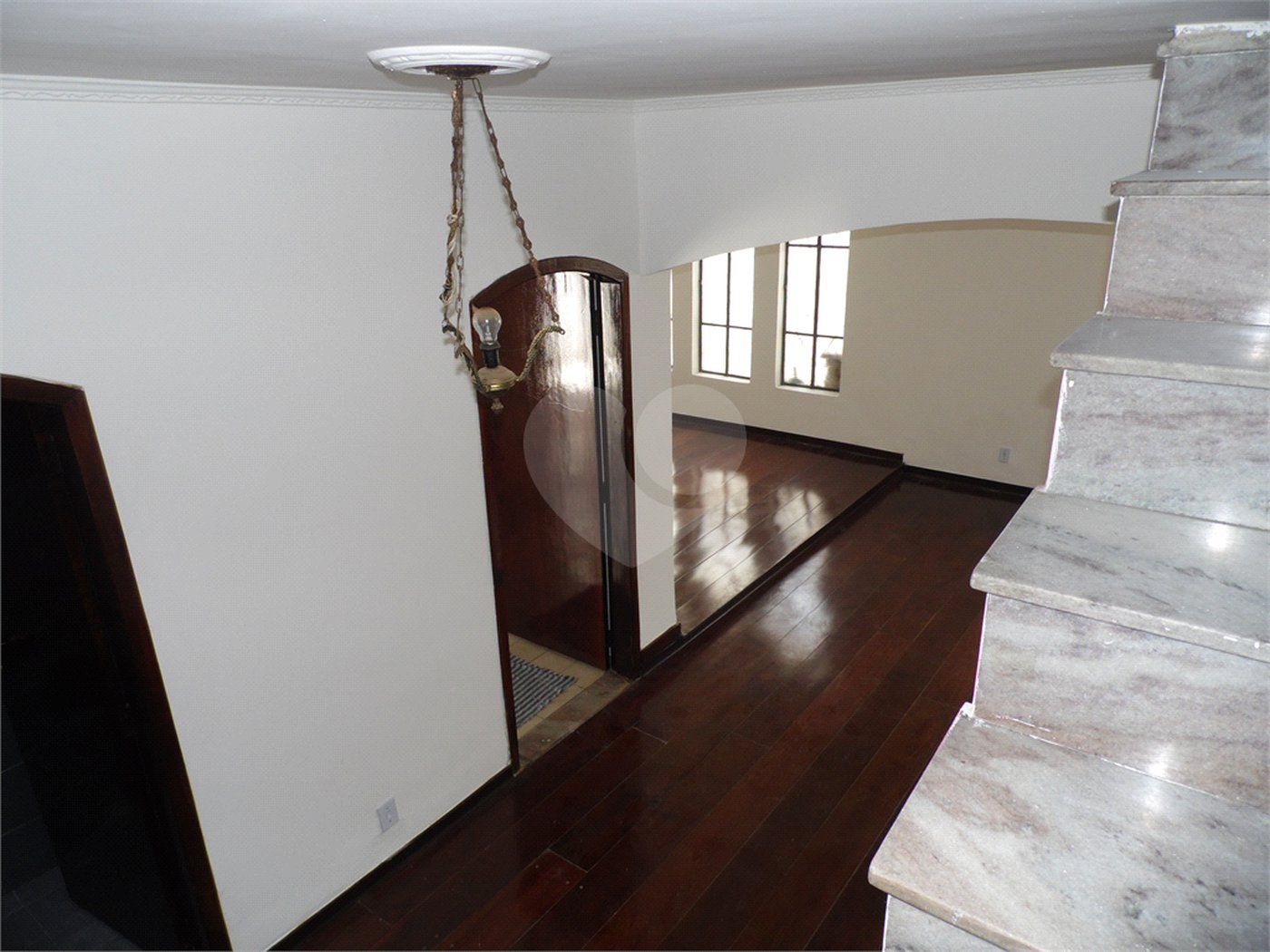 Casa à venda com 5 quartos, sendo 3 suítes, em Vila São Francisco, São Paulo, SP