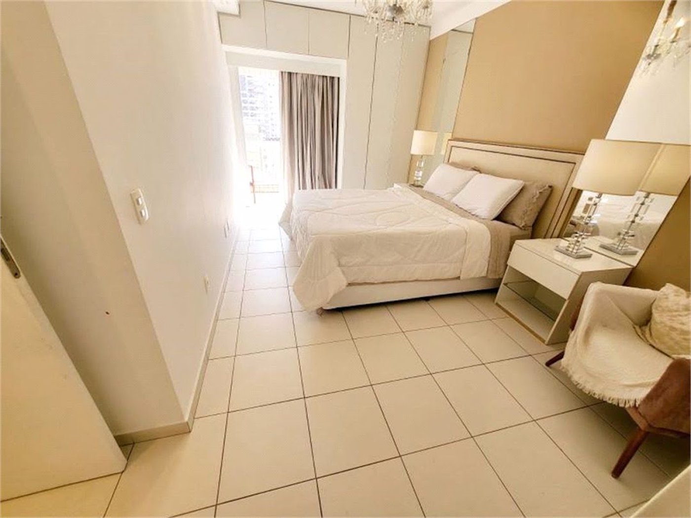 Apartamento Residencial à venda, Gonzaga, Santos - AP1004.